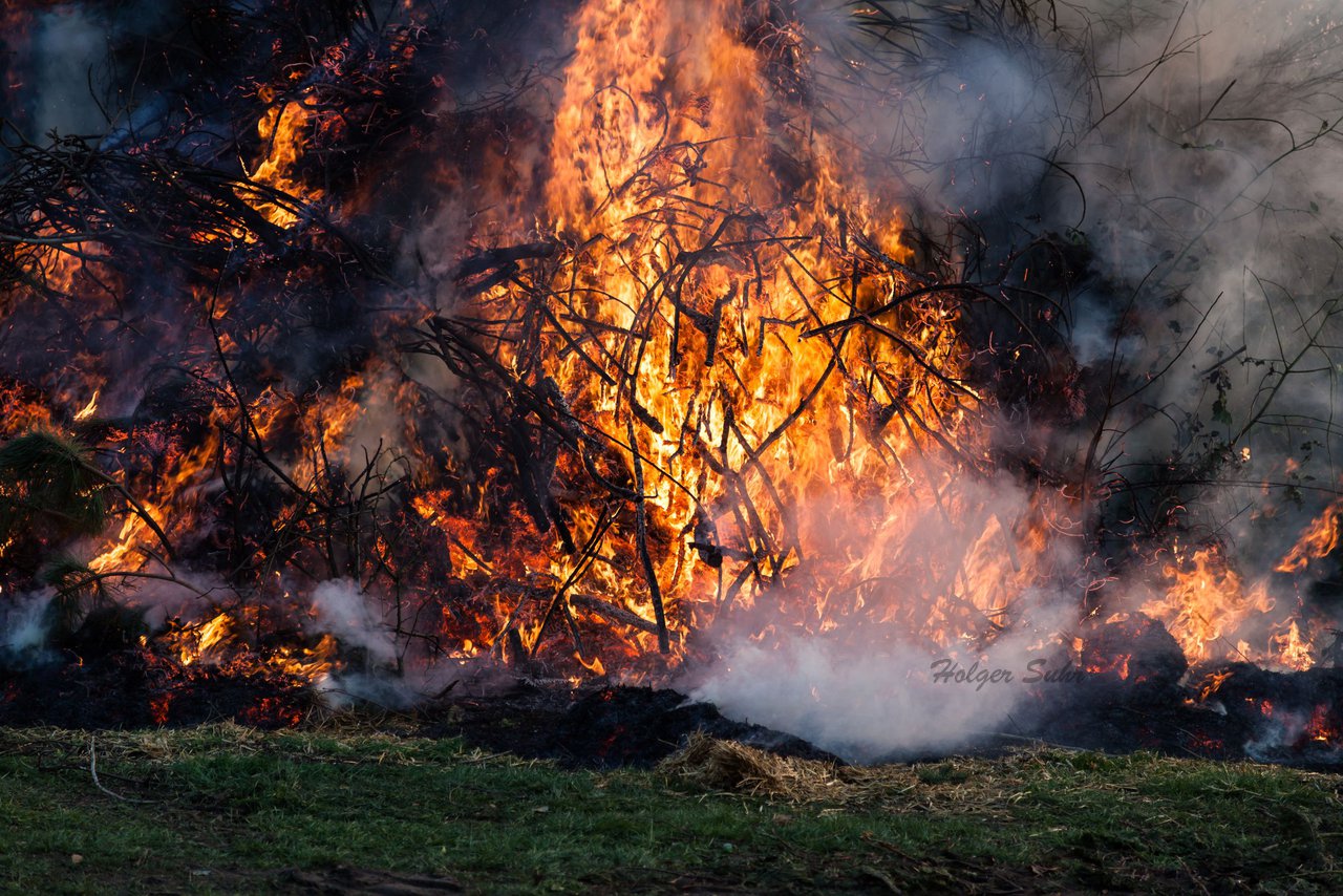 Bild 39 - Wiemersdorfer Osterfeuer